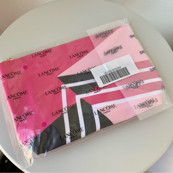 Pink Geometric Cosmetics Makeup Bag - Picture 1 of 5